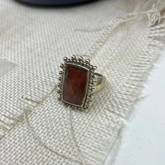 Vintage Sterling Silver Jasper Ring with Ornate Beaded Setting – Size 6.75 - Picture 6 of 14